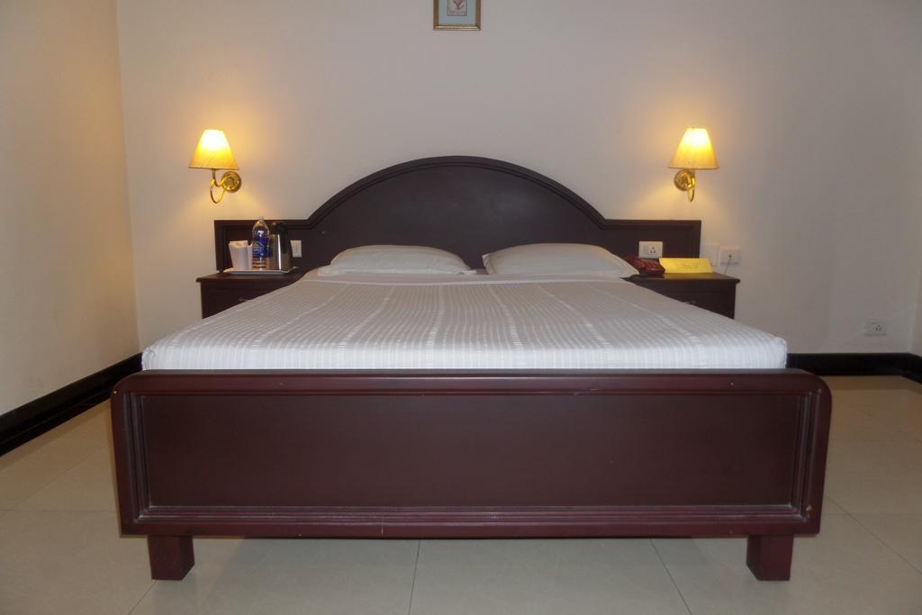 Hotel Elegance Kāladi 部屋 写真
